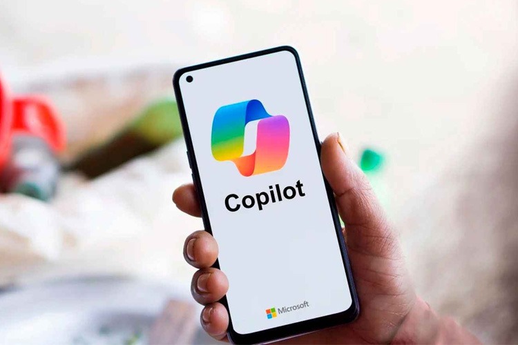 مایکروسافت محدودیت‌ها را شکست | Copilot وارد قلمرو کروم شد!