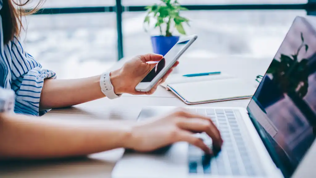 Need to move files between your PC and phone fast? These are the easiest ways | PCWorld